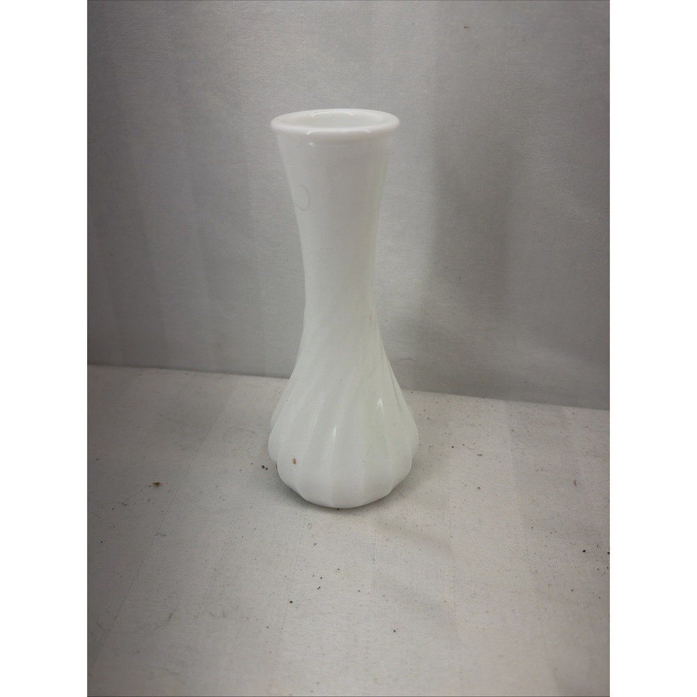 Vintage Hoosier Glass 6" White Milk Glass Bud Vase‎ #4064 Swirl pattern